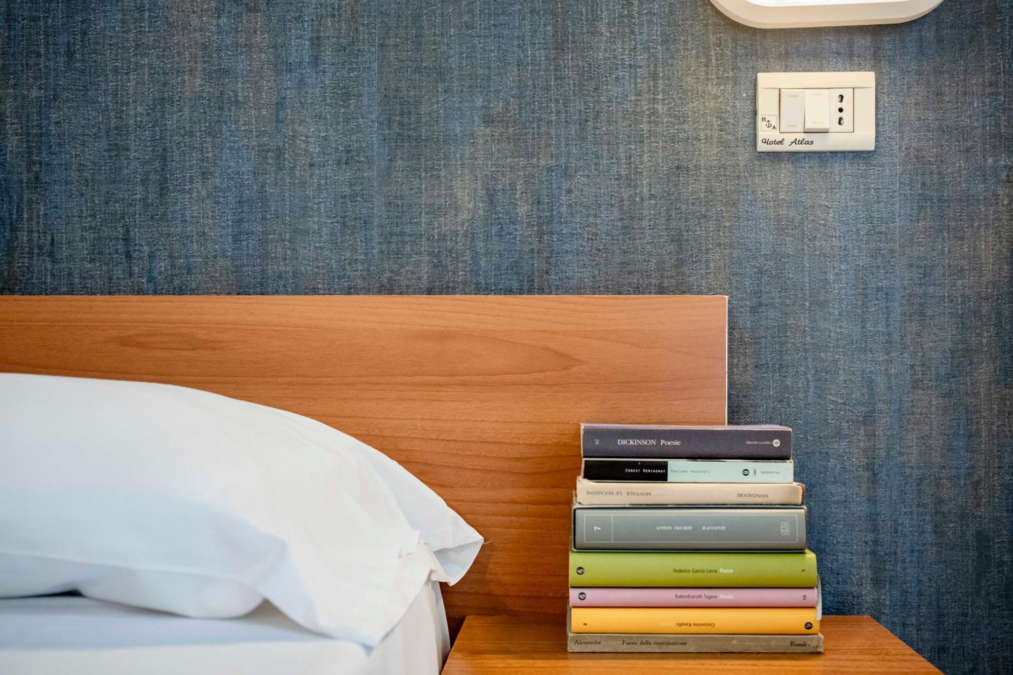 Hotel Atlas Ρίμινι Εξωτερικό φωτογραφία