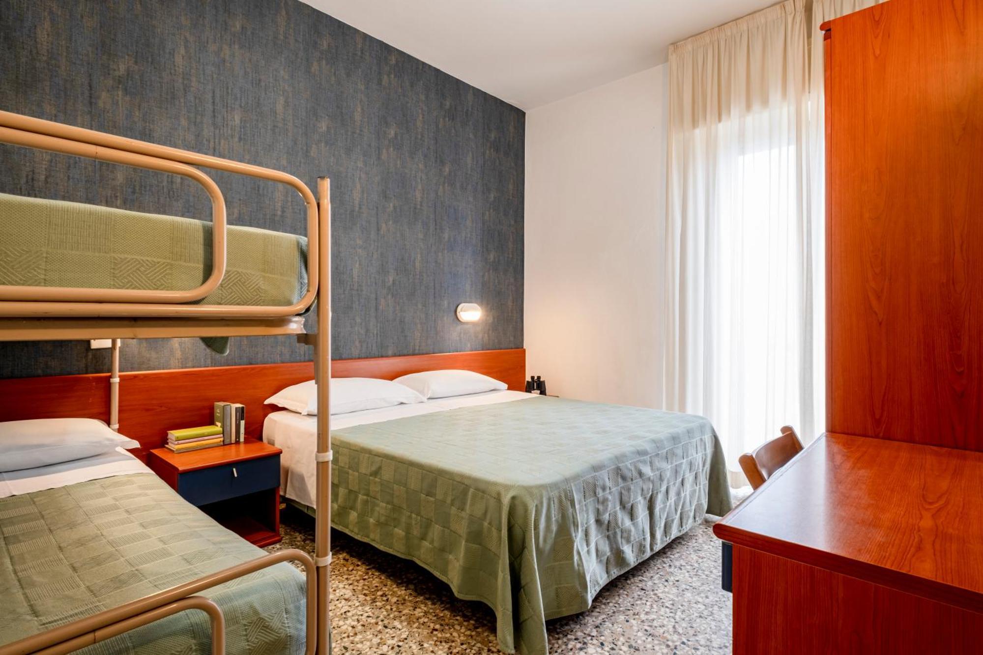 Hotel Atlas Ρίμινι Εξωτερικό φωτογραφία