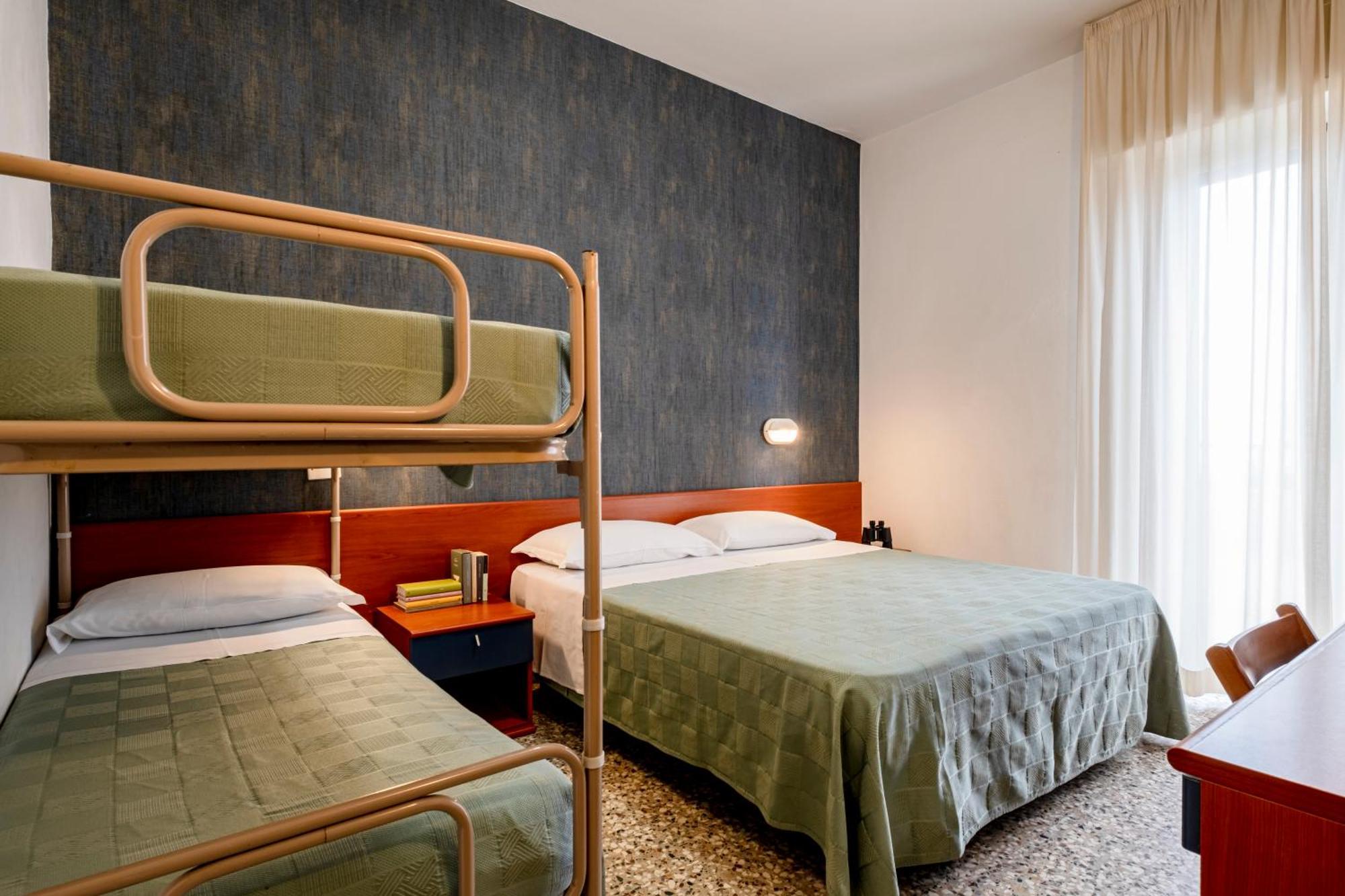 Hotel Atlas Ρίμινι Εξωτερικό φωτογραφία