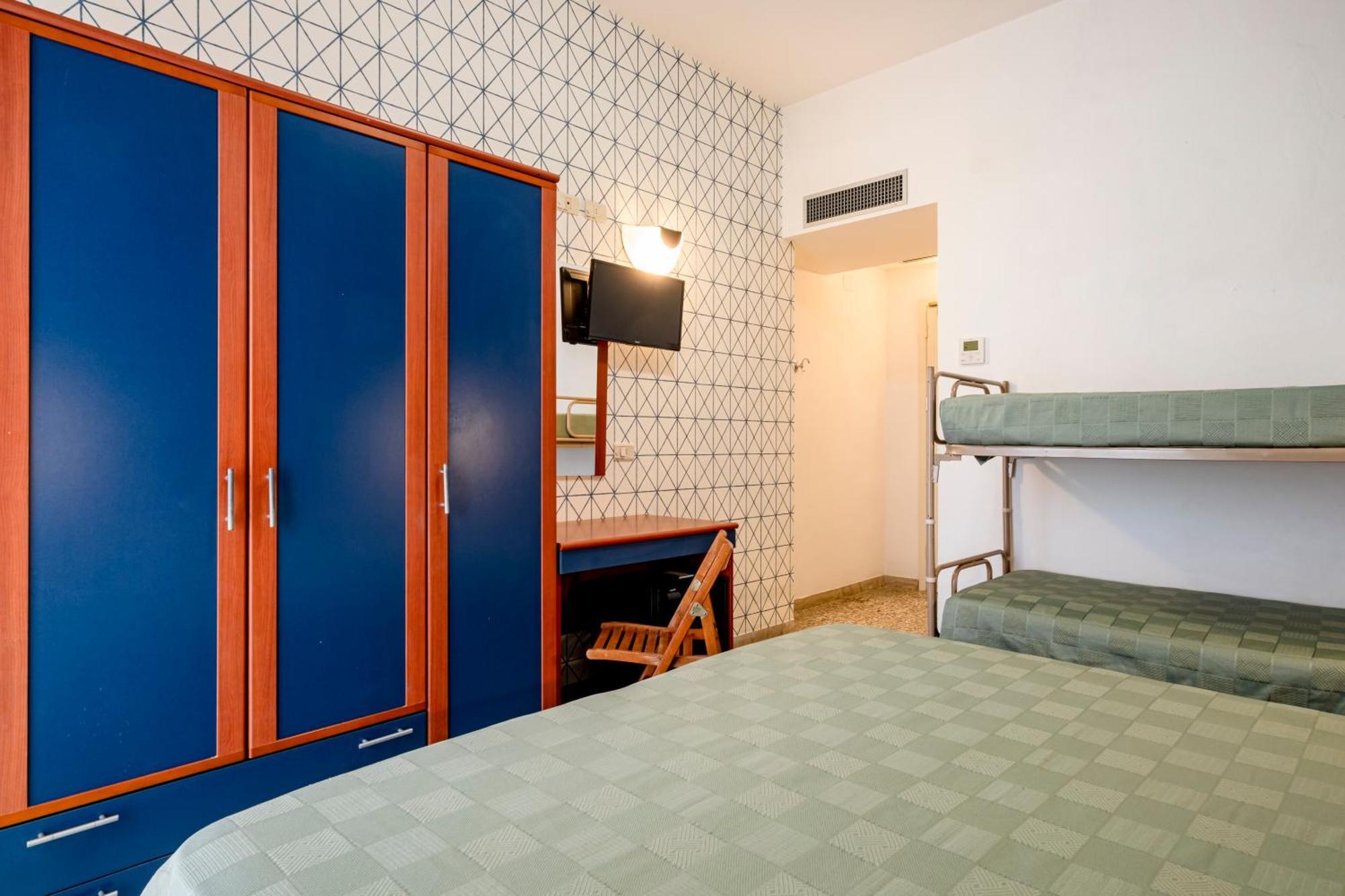 Hotel Atlas Ρίμινι Εξωτερικό φωτογραφία