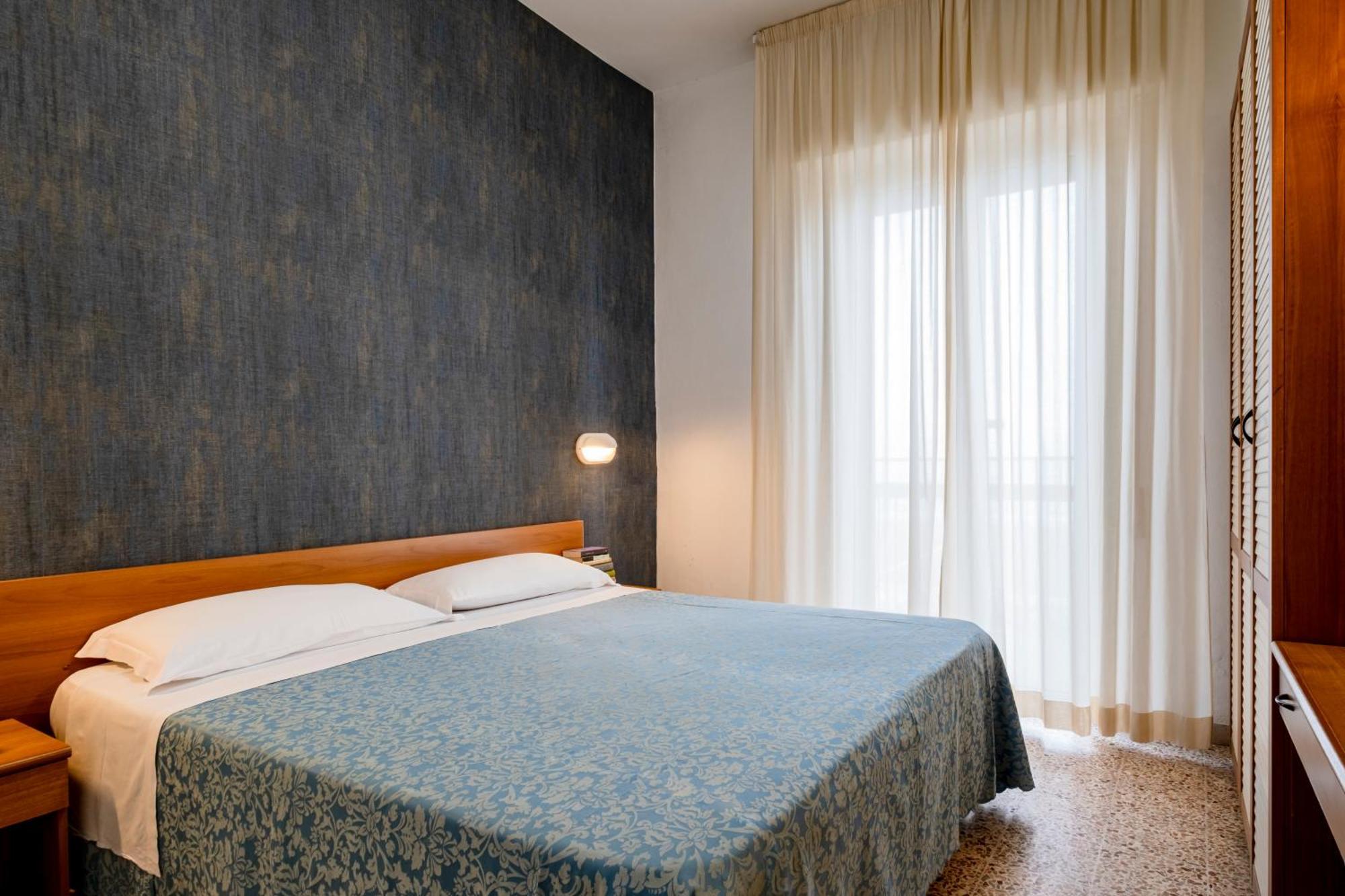 Hotel Atlas Ρίμινι Εξωτερικό φωτογραφία
